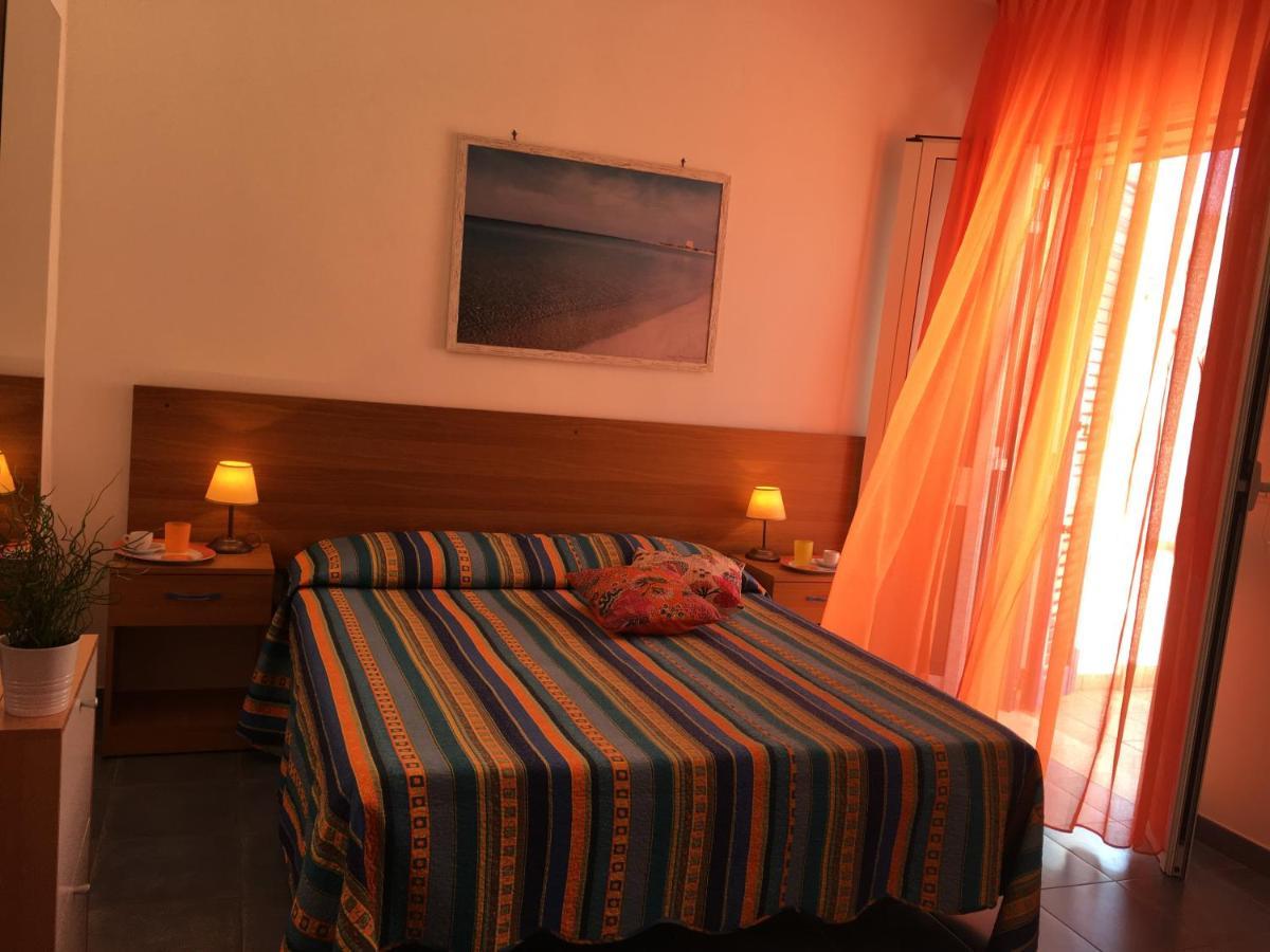 Samarcanda Camere E Appartamenti Porto Cesareo Eksteriør bilde
